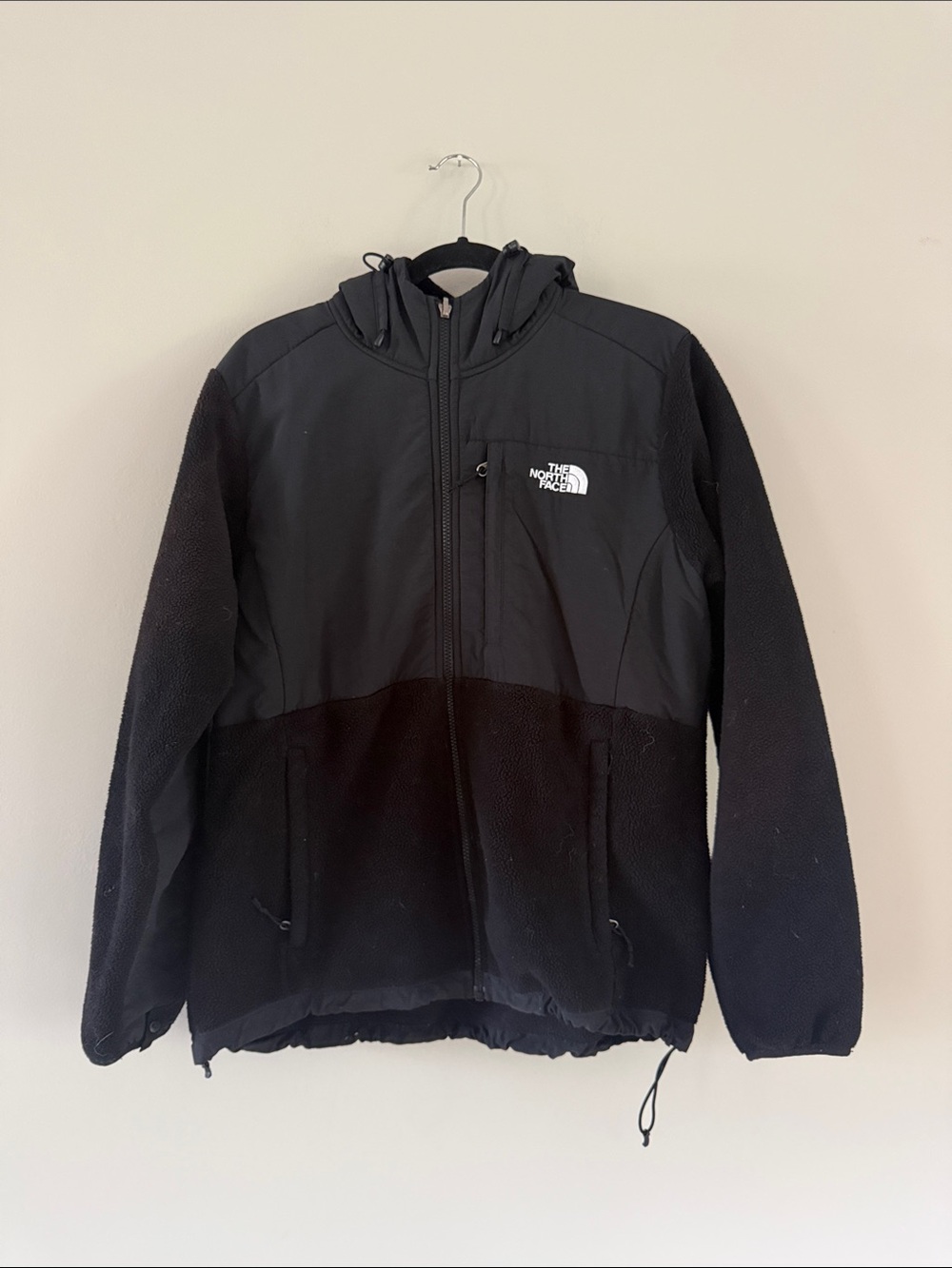 The North Face | Black Lightweight Hooded Jacket